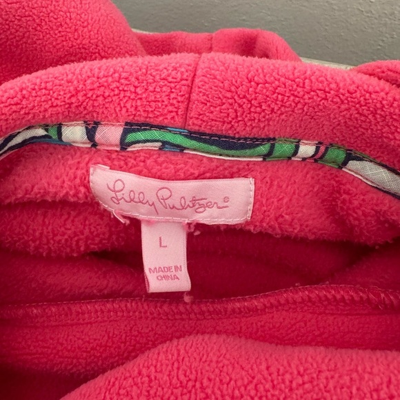 Lilly Pulitzer Irving Fleece Pullover Sweater Cowl Neck Pockets Cozy Large *Read - Picture 9 of 11